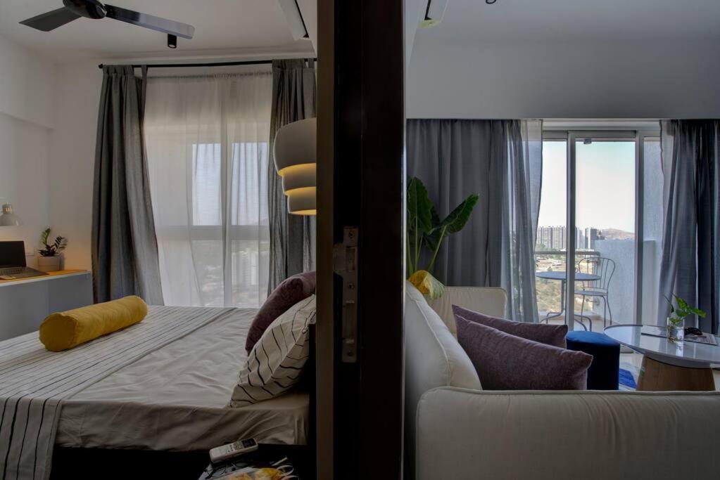 Serene Hillview Getaway Apartment *